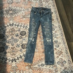 American Eagle distressed jeggings